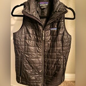 Patagonia Black Puffer Vest Jacket